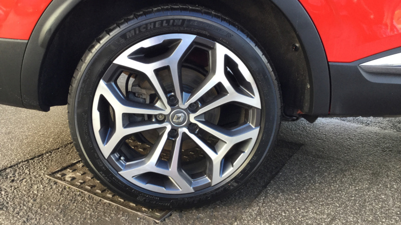 Renault Kadjar 1.3 TCE 160 GT Line 5dr Petrol Hatchback